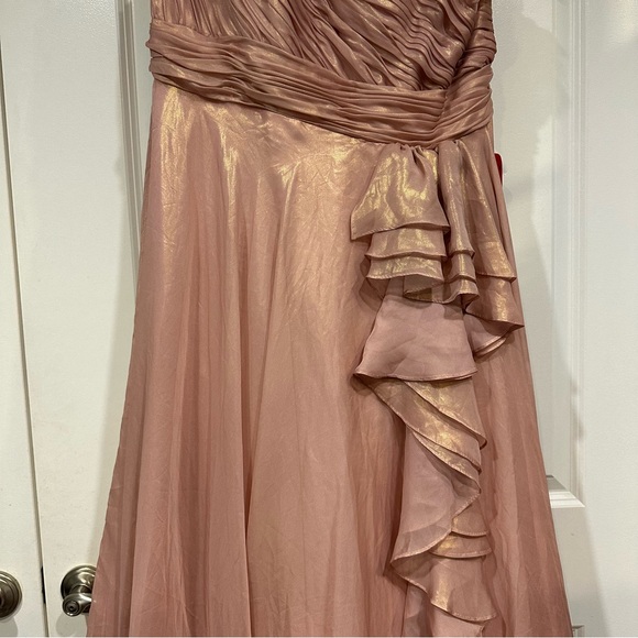 MAC DUGGAL | IRIDESCENT ONE SHOULDER ROSETTE BALL GOWN #49252 - Picture 5 of 14